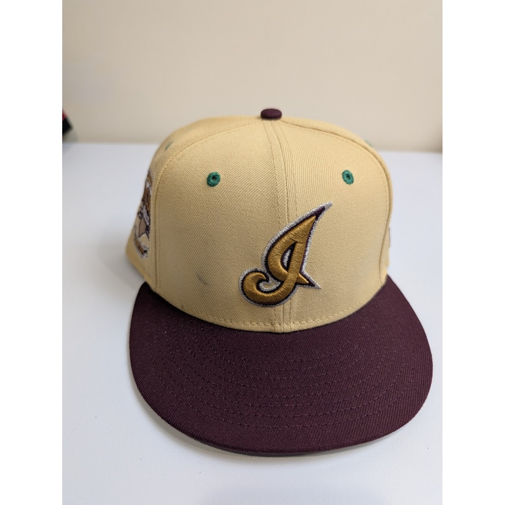 New Era 59FIFTY Cleveland Indians Hat 7‎ 3/8 Tan Maroon Jacobs Field 1994